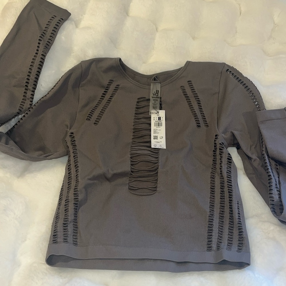 Perfect condition cropped top